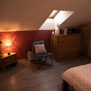 Chambre D'hote De L'auberge De La Fruitiere Frühstückspension